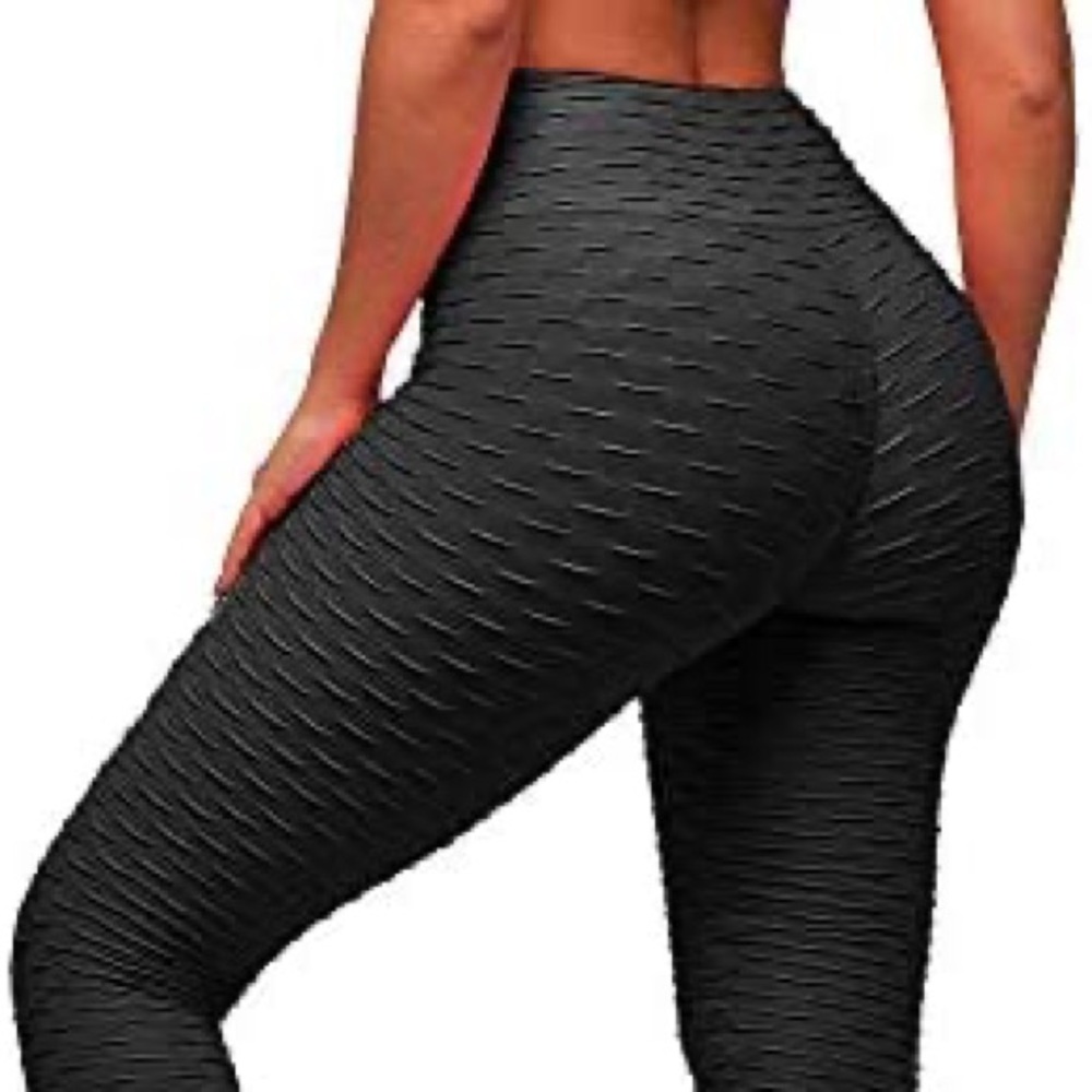NWOT- Super cute & stretchy! Love the way they fit